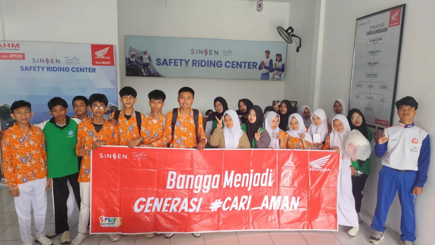 Jangan Asal Gas! Yuk Kuasai Teknik Berkendara Aman Bersama Safety Riding Sinsen