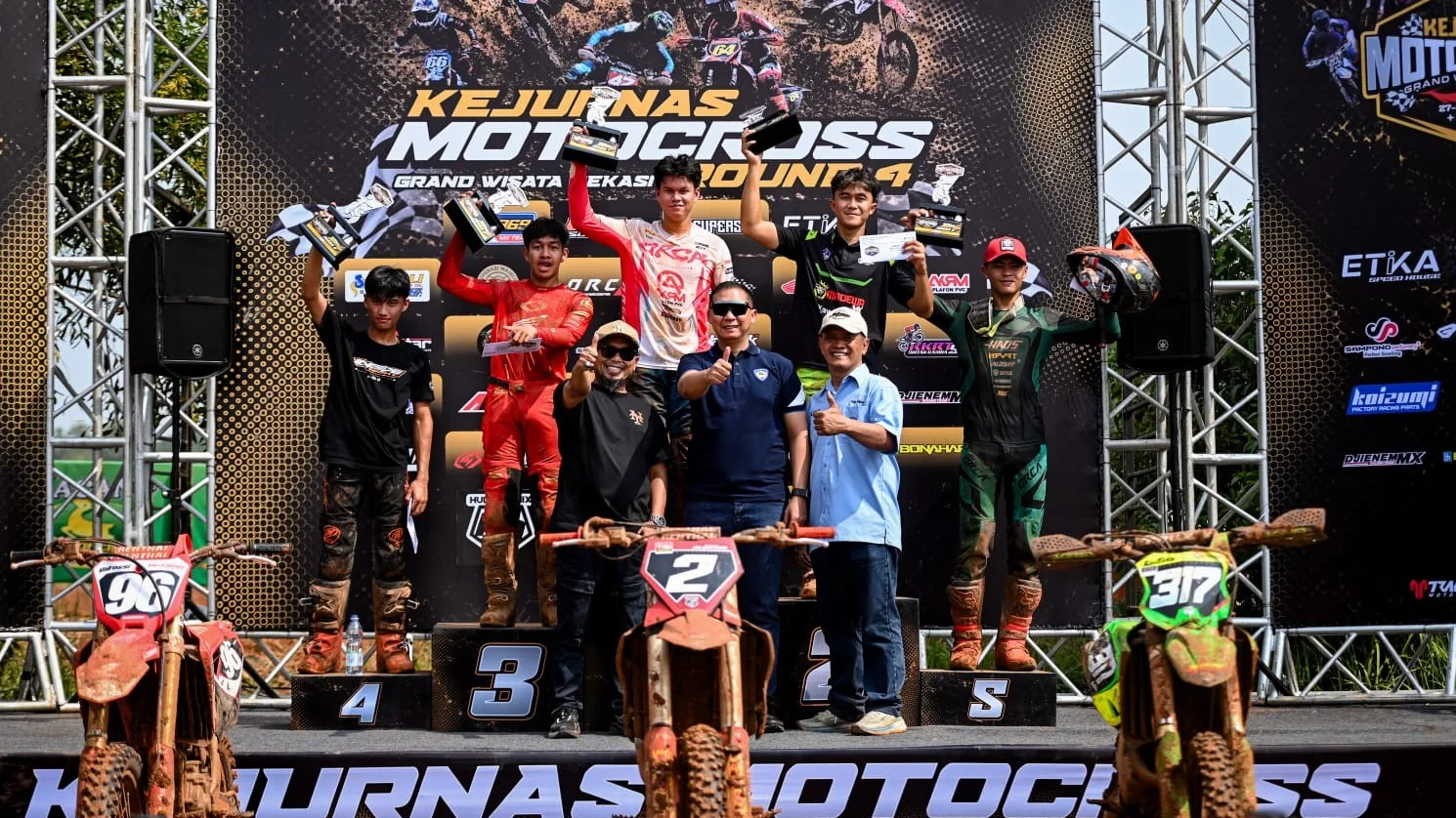 Raih Podium Perdana, Valrossi dan CRF250R Melesat di Kejurnas Motocross Bekasi