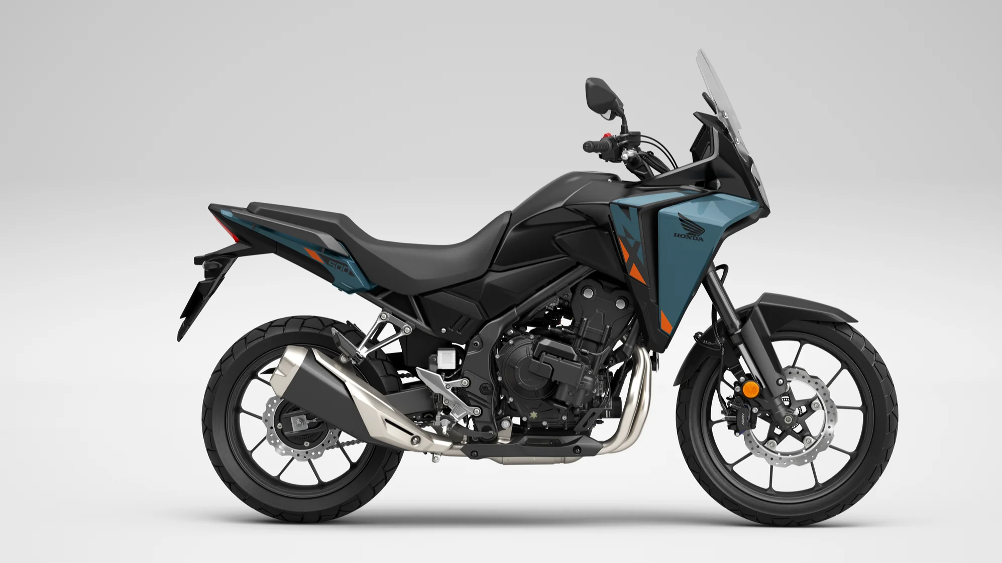 Era Baru Big Bike Petualang Dimulai, New NX500 Perdana Meluncur di Indonesia
