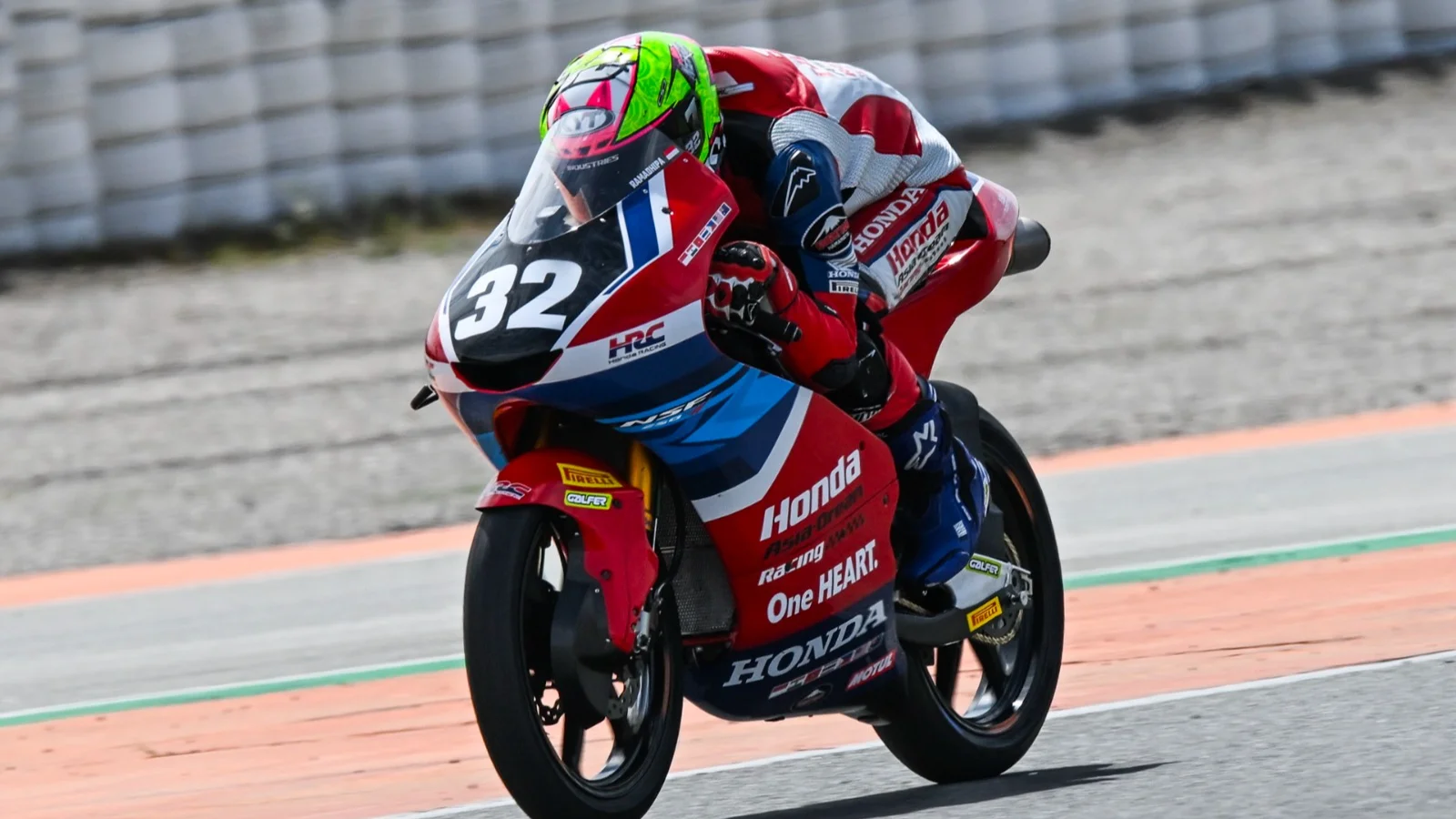 Terkencang di FP Valencia, Ramadhipa Tembus Enam Besar Moto3 Junior